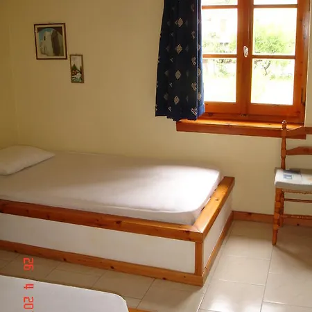 Dina Studio Maisonettes Platanias (Thessaly)